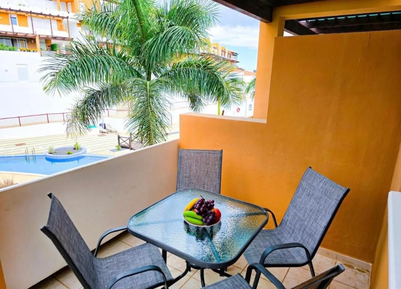 House Helen Holiday Inn Golf San Miguel de Abona Spain